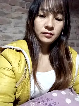 Snapshot of Mini3333 chatting on 12.18.25 Mini3333 online show from 12.18.25