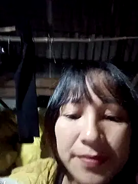 Snapshot of Mini3333 chatting on 12.23.25 Mini3333 online show from 12.23.25