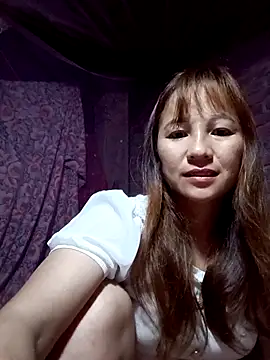 Snapshot of Mini3333 chatting on 04.04.26 Mini3333 online show from 04.04.26