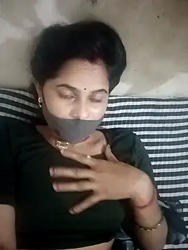 JULEE-740 online show from 09.20.25