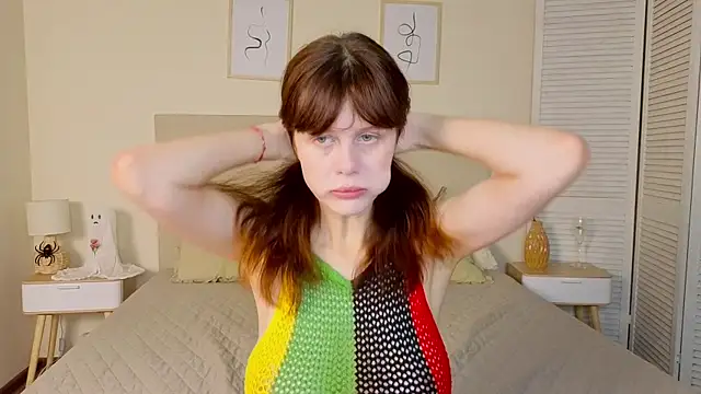 Snapshot of Real_nature__ chatting on 11.10.25 Real nature online show from 11.10.25