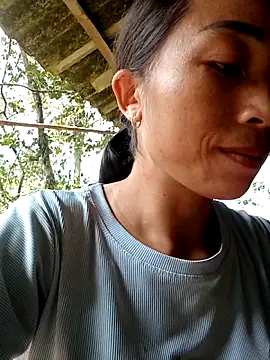 lucybaby00 online show from 10.18.25