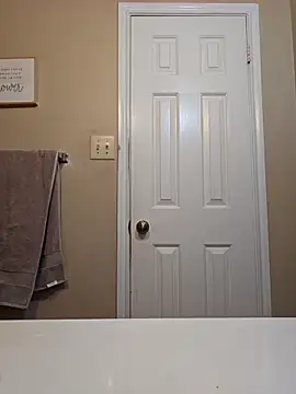 Snapshot of mrdaddy1984 chatting on 02.20.25 mrdaddy1984 online show from 02.20.25