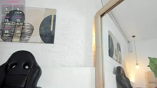 Sarah GothicGirl online show from 01.08.26