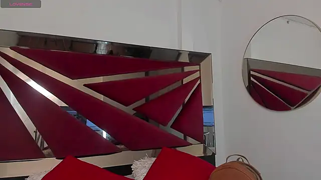 SaraWagner  online show from 01.07.26