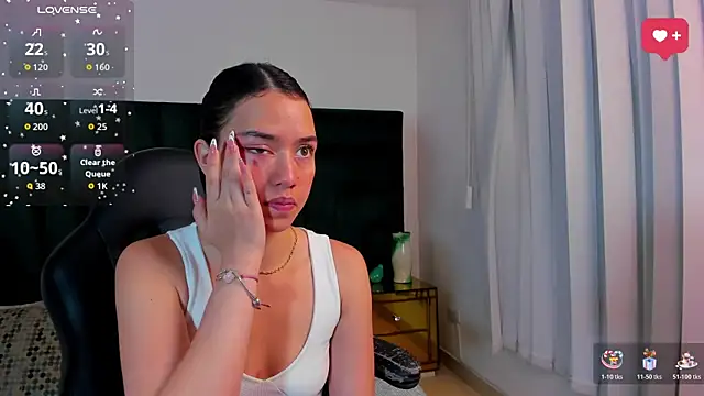 SaraWagner  online show from 03.31.26