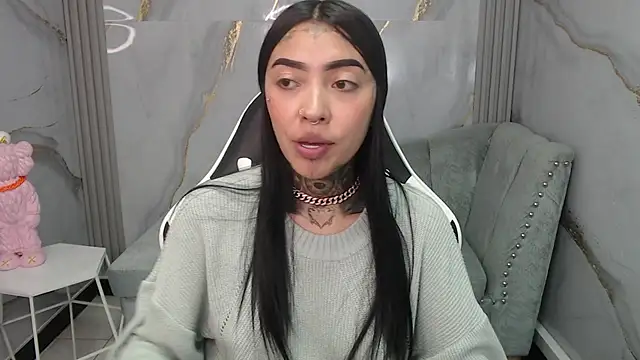 Snapshot of Ashley_Blum_v chatting on 11.04.25 Ashley Blum v online show from 11.04.25