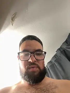 Snapshot of javier_89ER chatting on 11.16.25 javier 89ER online show from 11.16.25