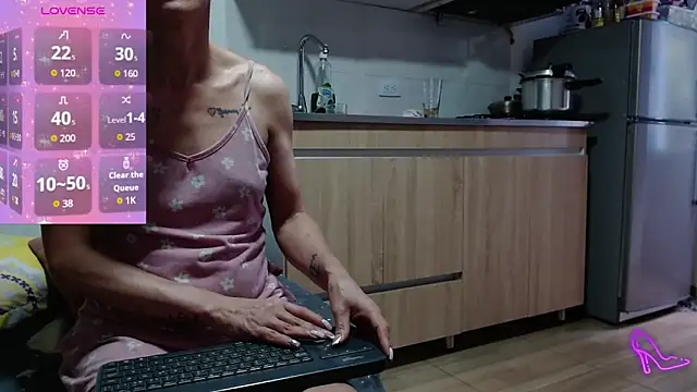 AllysonStonne online show from 04.10.26