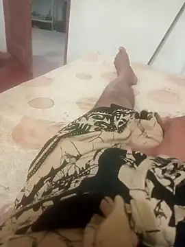 Snapshot of Suranga-55 chatting on 09.17.25 Suranga-55 online show from 09.17.25