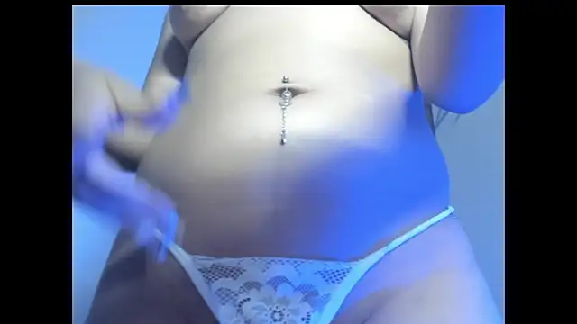 Snapshot of Mia_Sweet_Couple chatting on 04.13.26 Mia Sweet Couple online show from 04.13.26