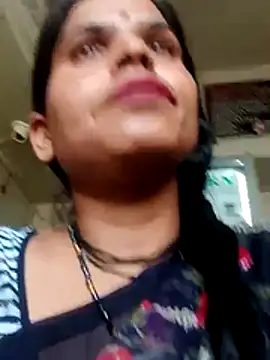 Snapshot of Soniya_pandit chatting on 05.15.26 Soniya pandit online show from 05.15.26