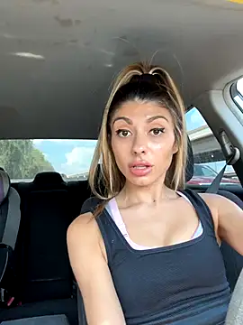 Snapshot of bbgurlnickii chatting on 09.18.25 bbgurlnickii online show from 09.18.25