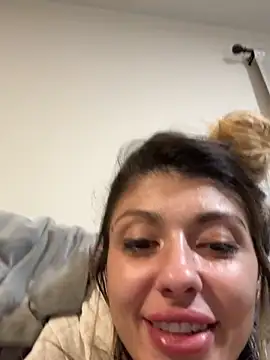 Snapshot of bbgurlnickii chatting on 10.11.25 bbgurlnickii online show from 10.11.25