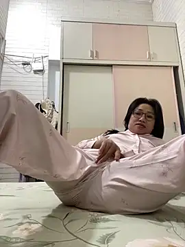 Vitamin sexy online show from 12.14.25