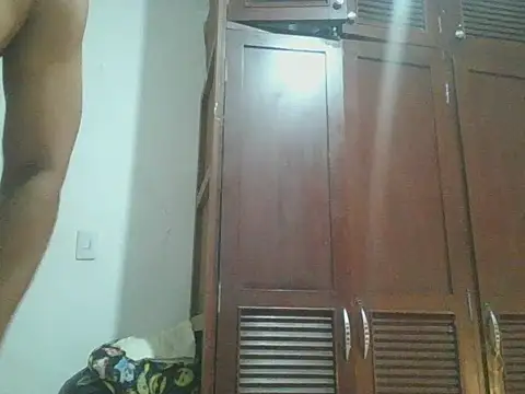 Snapshot of Jota_Alejand chatting on 12.01.25 Jota Alejand online show from 12.01.25