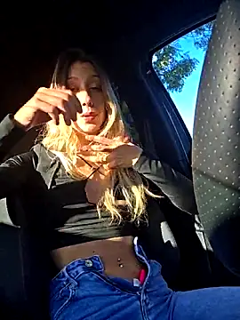 PetiteSecrets online show from 11.08.25