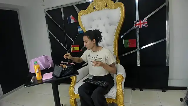 Aisha hotts777 online show from 07.15.26