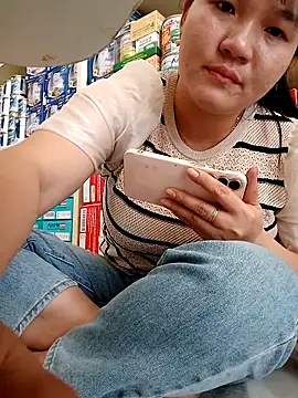  Babyrose  online show from 10.10.25