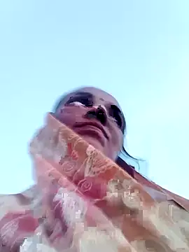 Snapshot of Pinky12A chatting on 09.11.25 Pinky12A online show from 09.11.25