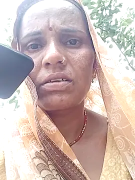 Snapshot of Pinky12A chatting on 09.19.25 Pinky12A online show from 09.19.25