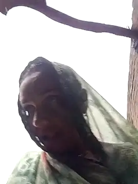 Snapshot of Pinky12A chatting on 09.30.25 Pinky12A online show from 09.30.25