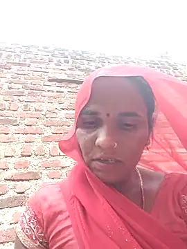 Snapshot of Pinky12A chatting on 10.22.25 Pinky12A online show from 10.22.25