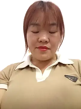 Snapshot of sukabae00 chatting on 10.30.25 sukabae00 online show from 10.30.25