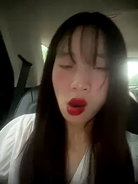 Snapshot of littleqiu chatting on 10.01.25 littleqiu online show from 10.01.25