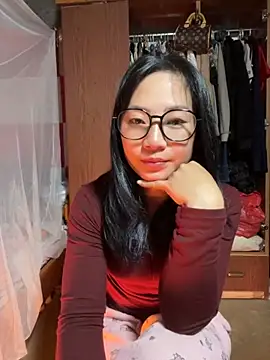 AAANINE22 online show from 10.15.25