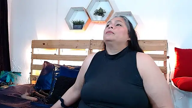 sheila reeves2772 online show from 10.24.25