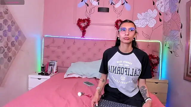 Ethan N Abby online show from 10.04.25