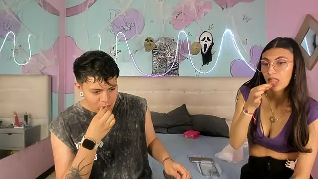 Ethan N Abby online show from 10.17.25