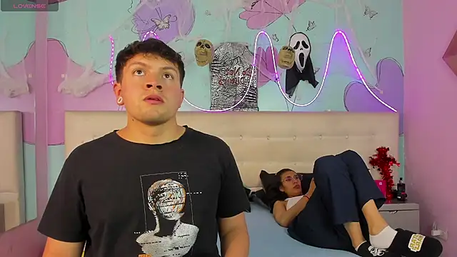 Ethan N Abby online show from 10.23.25