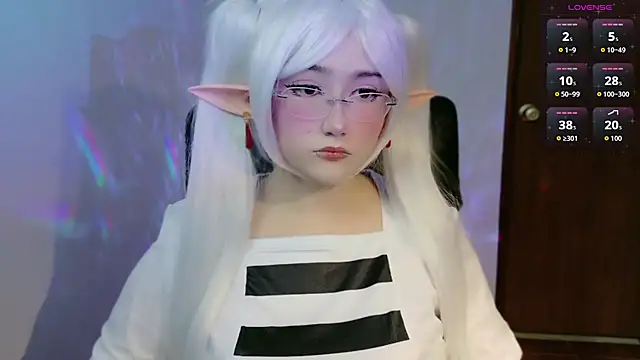 Livelle69 online show from 11.08.25