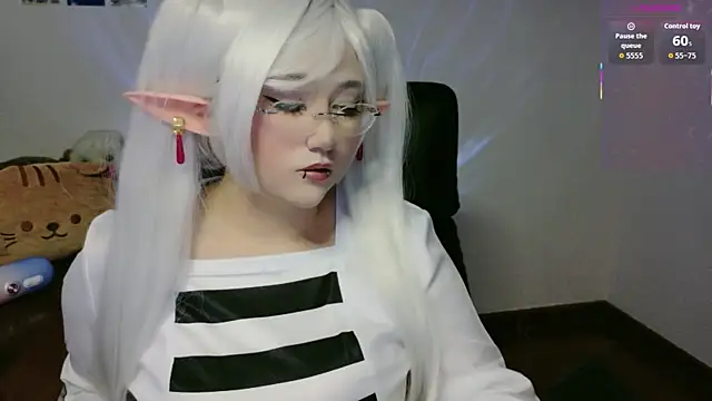 Livelle69 online show from 04.04.26