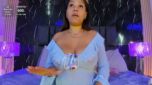 BustyGlow online show from 02.16.26