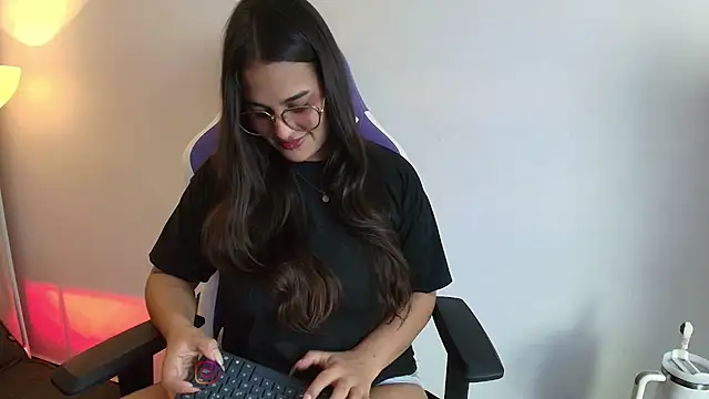 Abby Raschell online show from 02.18.26