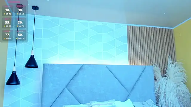 Snapshot of Brunnette_Sensation chatting on 11.10.25 Brunnette Sensation online show from 11.10.25