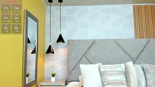 Snapshot of Brunnette_Sensation chatting on 11.14.25 Brunnette Sensation online show from 11.14.25