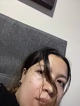 Snapshot of destiny69col chatting on 11.14.25 destiny69col online show from 11.14.25