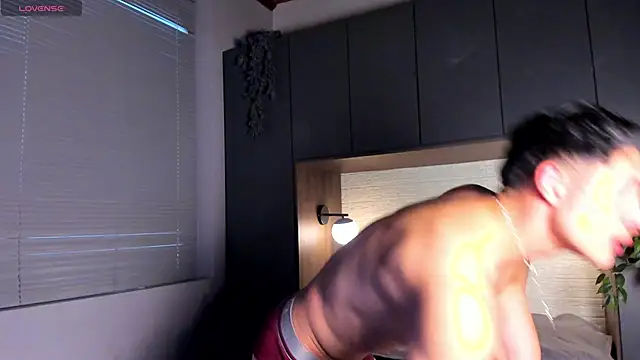 AustinJones  online show from 10.04.25