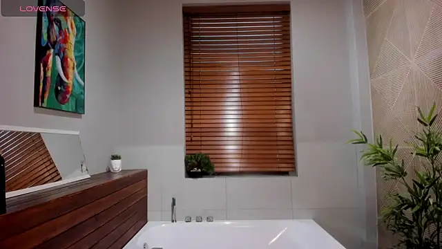 AustinJones  online show from 10.05.25