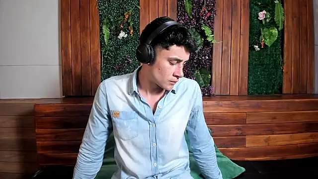 AustinJones  online show from 02.07.26