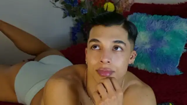 Troye Williams online show from 03.15.26