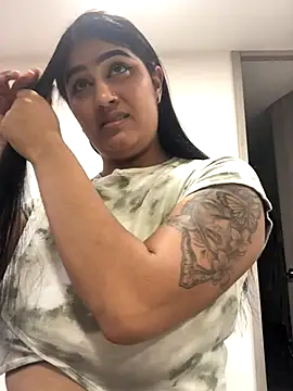 Miia Parker online show from 11.19.25