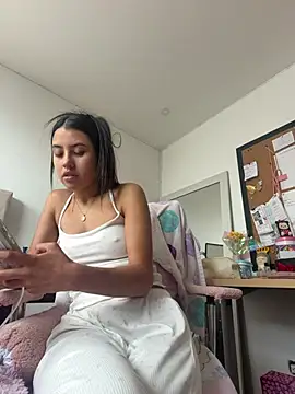 Snapshot of Victoria_alson chatting on 07.05.26 Victoria alson online show from 07.05.26