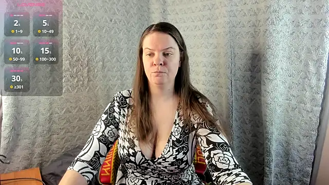 MiaLores online show from 03.24.26