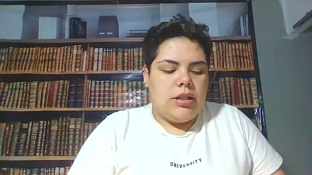 Hailey Curvy online show from 01.08.26