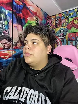 Snapshot of Hailey_Curvy chatting on 05.20.26 Hailey Curvy online show from 05.20.26